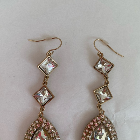 Rhinestone & Gem Drop Earrings New - Picture 3 of 4